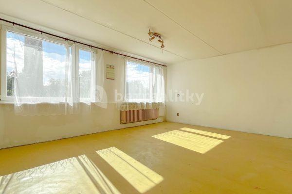 3 bedroom flat for sale, 69 m², Pražská, Slaný