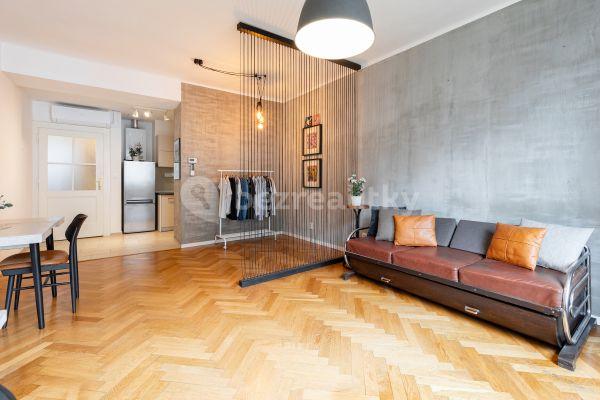 1 bedroom with open-plan kitchen flat for sale, 57 m², Hájkova, 