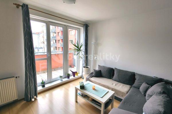 1 bedroom with open-plan kitchen flat to rent, 57 m², Plzeňská, Praha