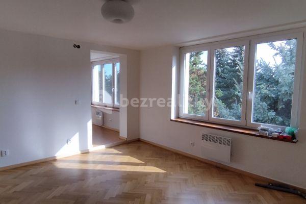 4 bedroom flat to rent, 110 m², Na Liškově, Křenovice