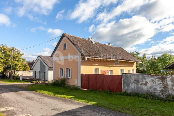 house for sale, 80 m², Choťovice, 