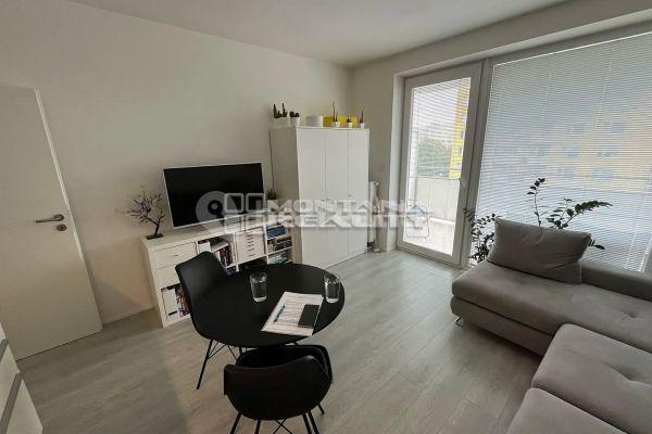 Studio flat to rent, 32 m², Janského, Olomouc