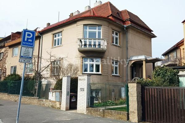 1 bedroom flat to rent, 48 m², Petra Bezruče, Praha