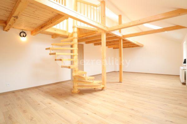 3 bedroom with open-plan kitchen flat for sale, 103 m², Slámova, Brno