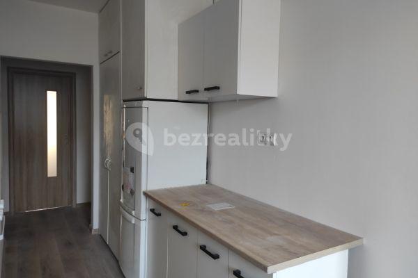 3 bedroom flat to rent, 72 m², Brechtova, Hlavní město Praha