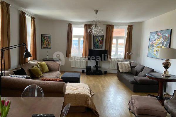 2 bedroom with open-plan kitchen flat for sale, 93 m², Umělecká, Hlavní město Praha