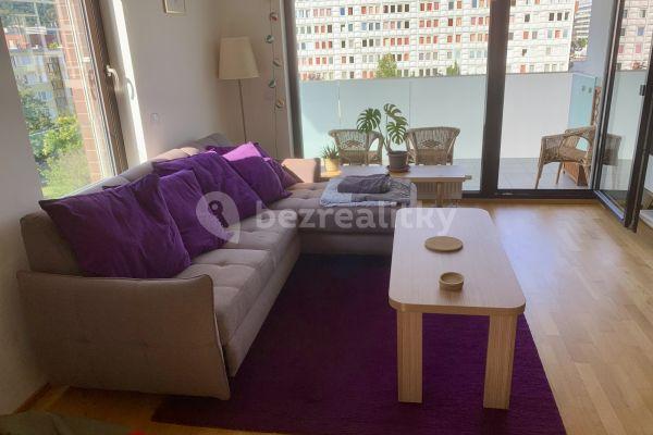 2 bedroom with open-plan kitchen flat to rent, 86 m², Nekvasilova, Praha