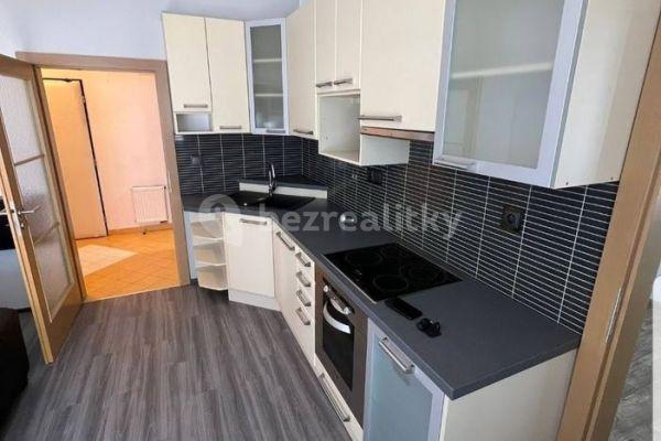 1 bedroom with open-plan kitchen flat for sale, 47 m², Českomoravská, Praha