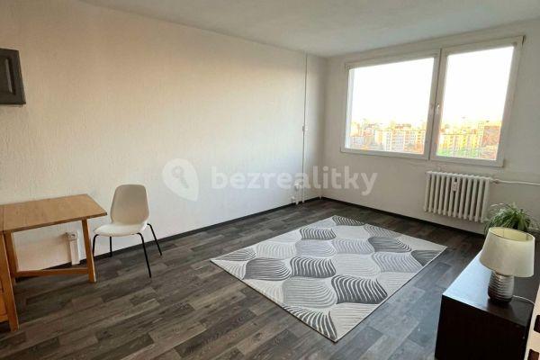 1 bedroom with open-plan kitchen flat to rent, 40 m², Švédská, Kladno