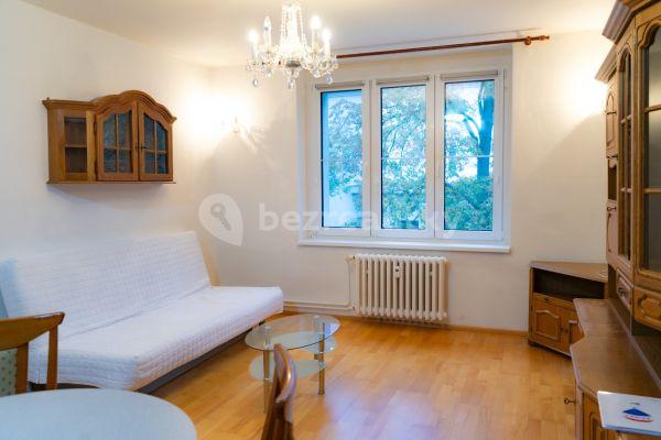 1 bedroom with open-plan kitchen flat to rent, 50 m², Hořanská, Hlavní město Praha