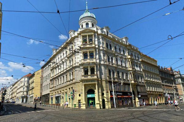 3 bedroom flat to rent, 120 m², Dukelských hrdinů, Praha