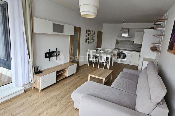 1 bedroom with open-plan kitchen flat to rent, 54 m², Makedonská, Hlavní město Praha