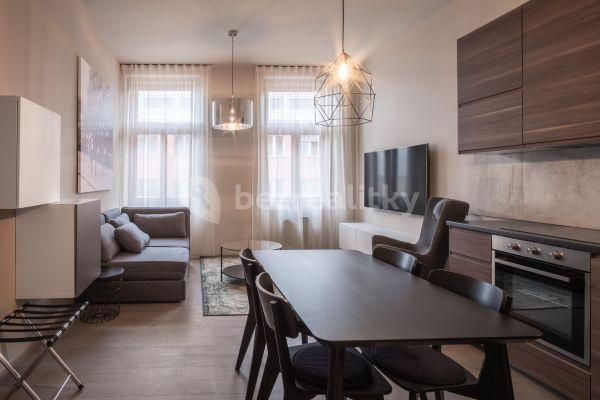 2 bedroom flat to rent, 47 m², Římská, Praha